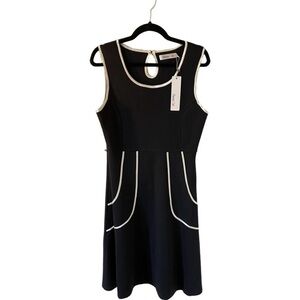 Sunny Girl sleeveless dress. Black/ cream trim. Size XL. NWT. pockets.